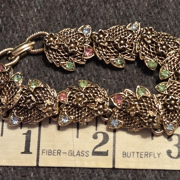 Vintage Gold Tone Floral Necklace 14" & Bracelet 6" Set Spring Easter Grannycore - Picture 6 of 6